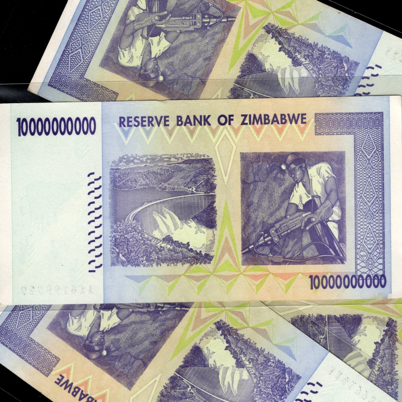Zimbabwe Ten Billion Dollars Reserve Bank of Zimbabwe XF-AU Condition Lot of 1